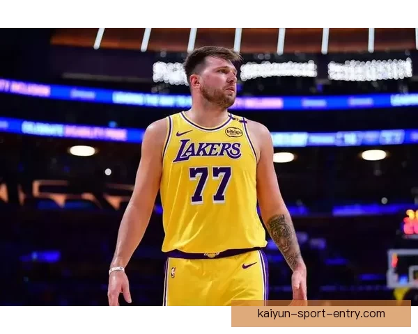 NBA3月最佳评选启动 湖人冲击最佳球队 东契奇能否力压群雄获最佳球员